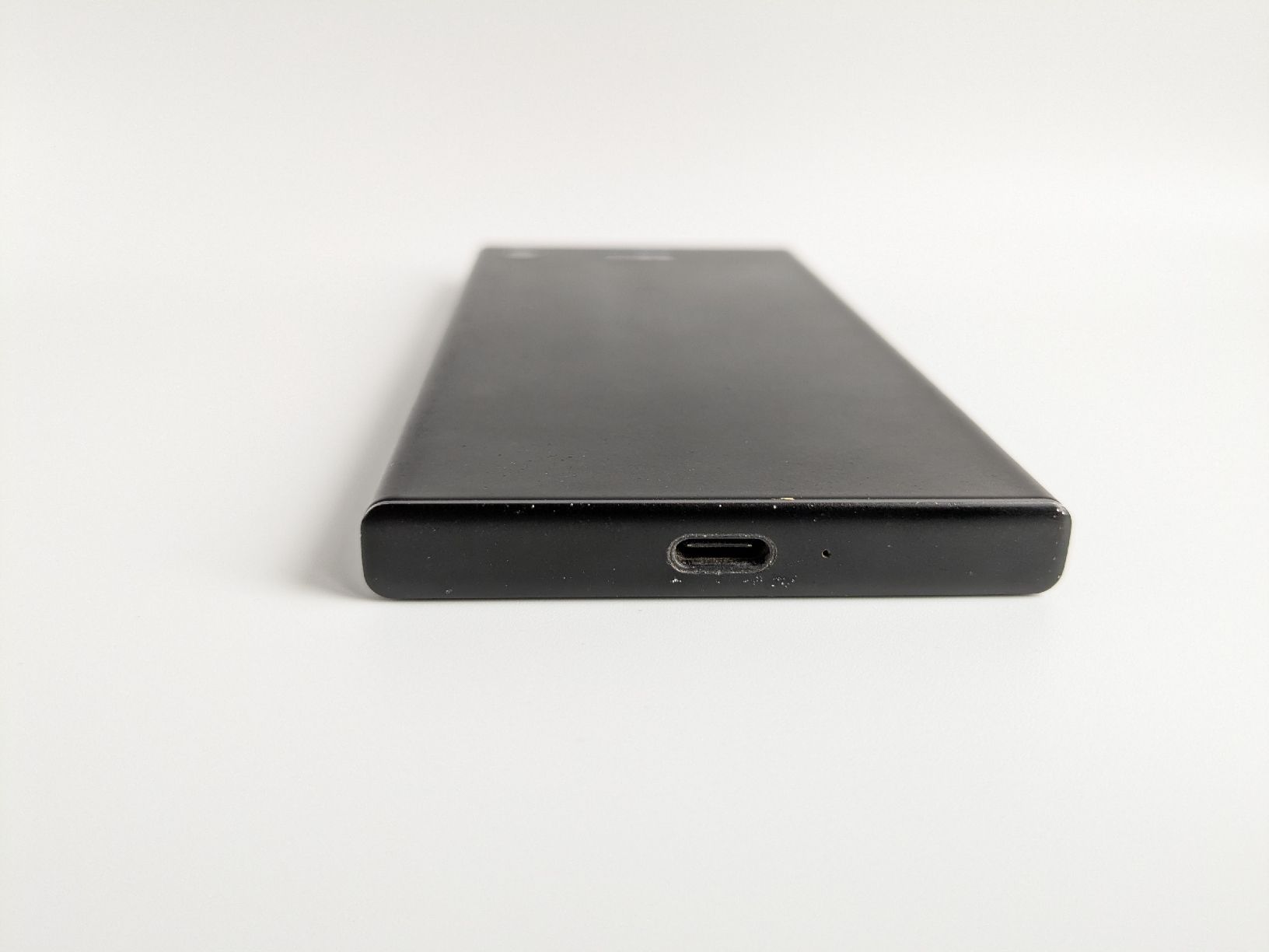 Sony Portables: Sony Xperia XZ1 Compact black G8441 +protective case – D'occasion à Grenchen par gabifp 4