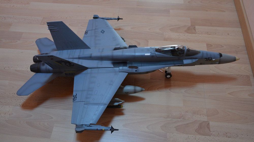F/A-18C Hornet - Elite Force 1:18 | Kaufen auf Ricardo