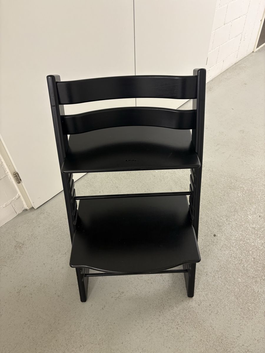 Stokke Hochstühle: tripptrapp schwarz – Neu (gemäss Beschreibung) aus Höri von restverkauf_zh 1