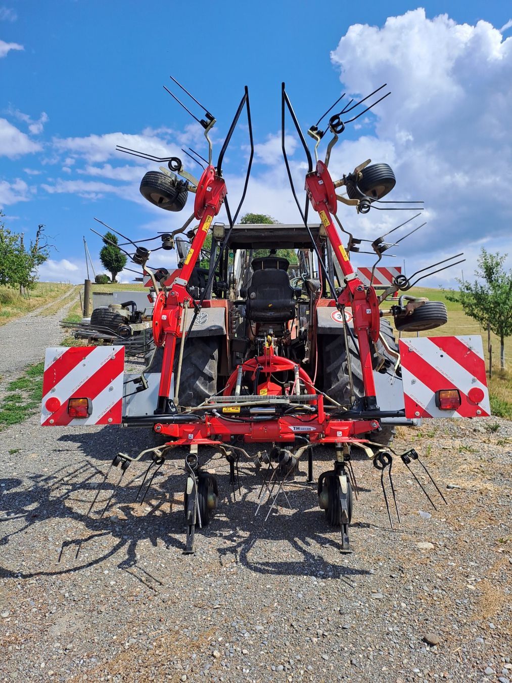 Fella Tutte le macchine: Kreiselheuer Fella TH601DN – Usato da Worb venduto da ramsi9 3