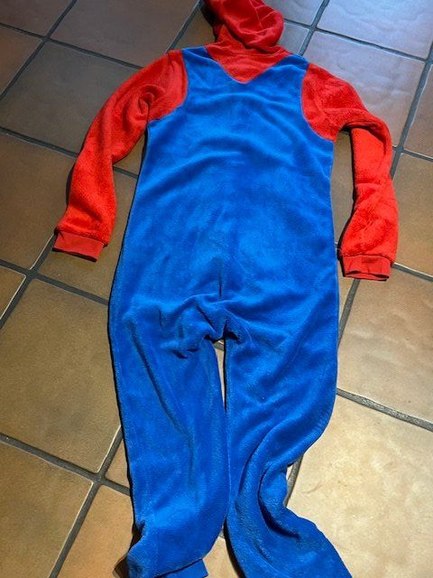 Pigiama & Simili: Pyjama/Hausanzug Super Mario Grösse 14A – Usato da Rechthalten venduto da Cheech2 3