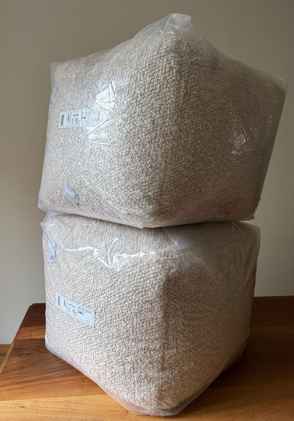 Micasa Hocker: 2 Stk. CAMEO Pouf von micasa – neu und originalverpackt – Neu und originalverpackt aus Zürich von Whynotkurt 5