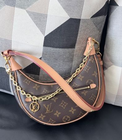 Louis Vuitton Loop Bag