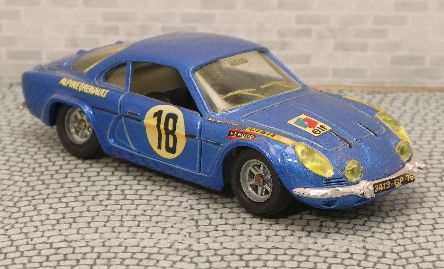 Solido Modellini d'auto: Solido Alpine A 110, Original von 1970/71 – Usato da Zofingen venduto da Goldengolden 1