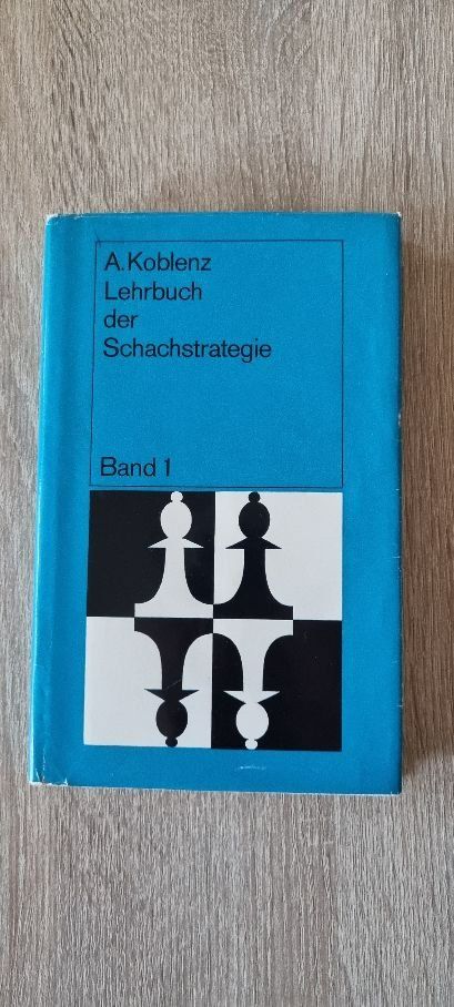 Libri: Schachbuch Lehrbuch der Schachstrategie – Usato da Muttenz venduto da Langerochade