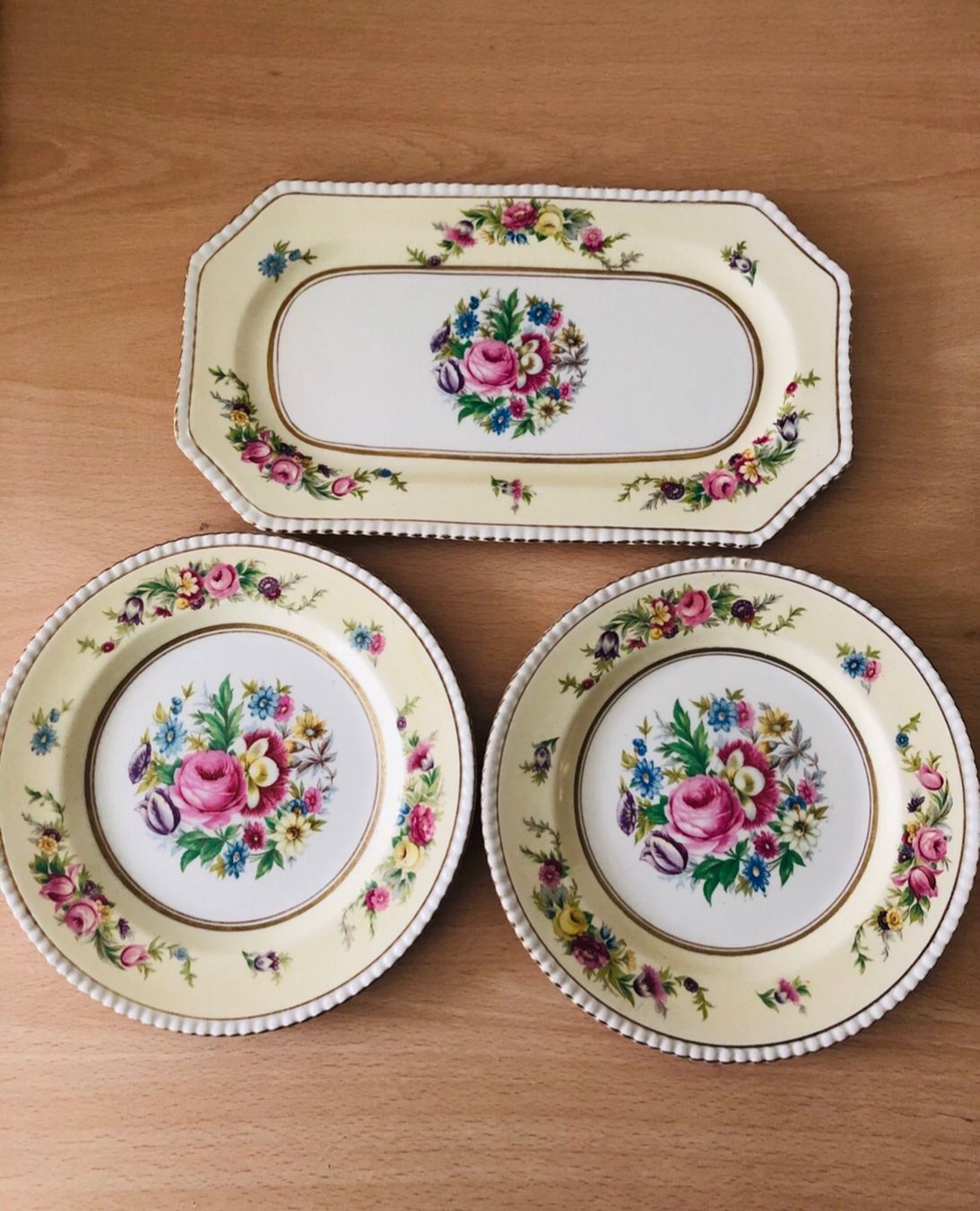 Teller: Antik England Simpsons Teller Set (Von 1944) – Gebraucht aus Oberglatt ZH von ssch81