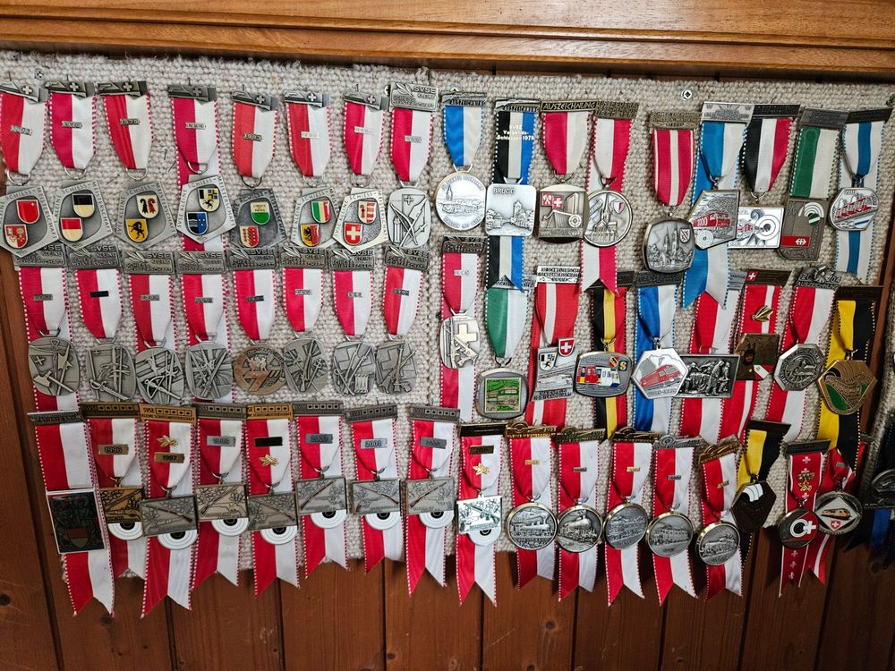 Medaillen: Sammlung von alten Schweizer Medaillen, Top Zustand! – Gebraucht aus Unterentfelden von 001rohan 2