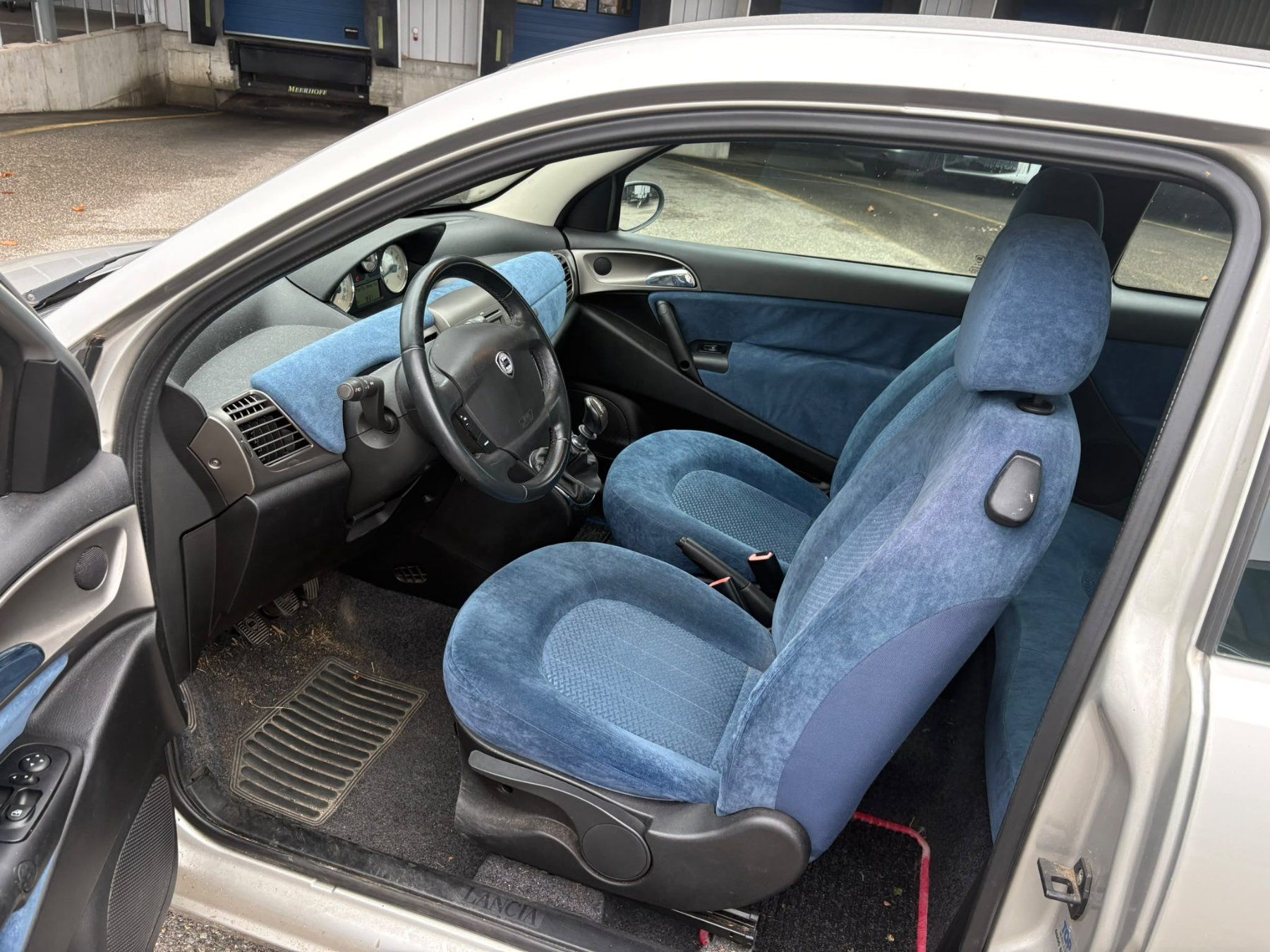 Lancia Autos: Lancia Ypsilon 1.2 16V – Gebraucht aus Derendingen von per_gwh9 8