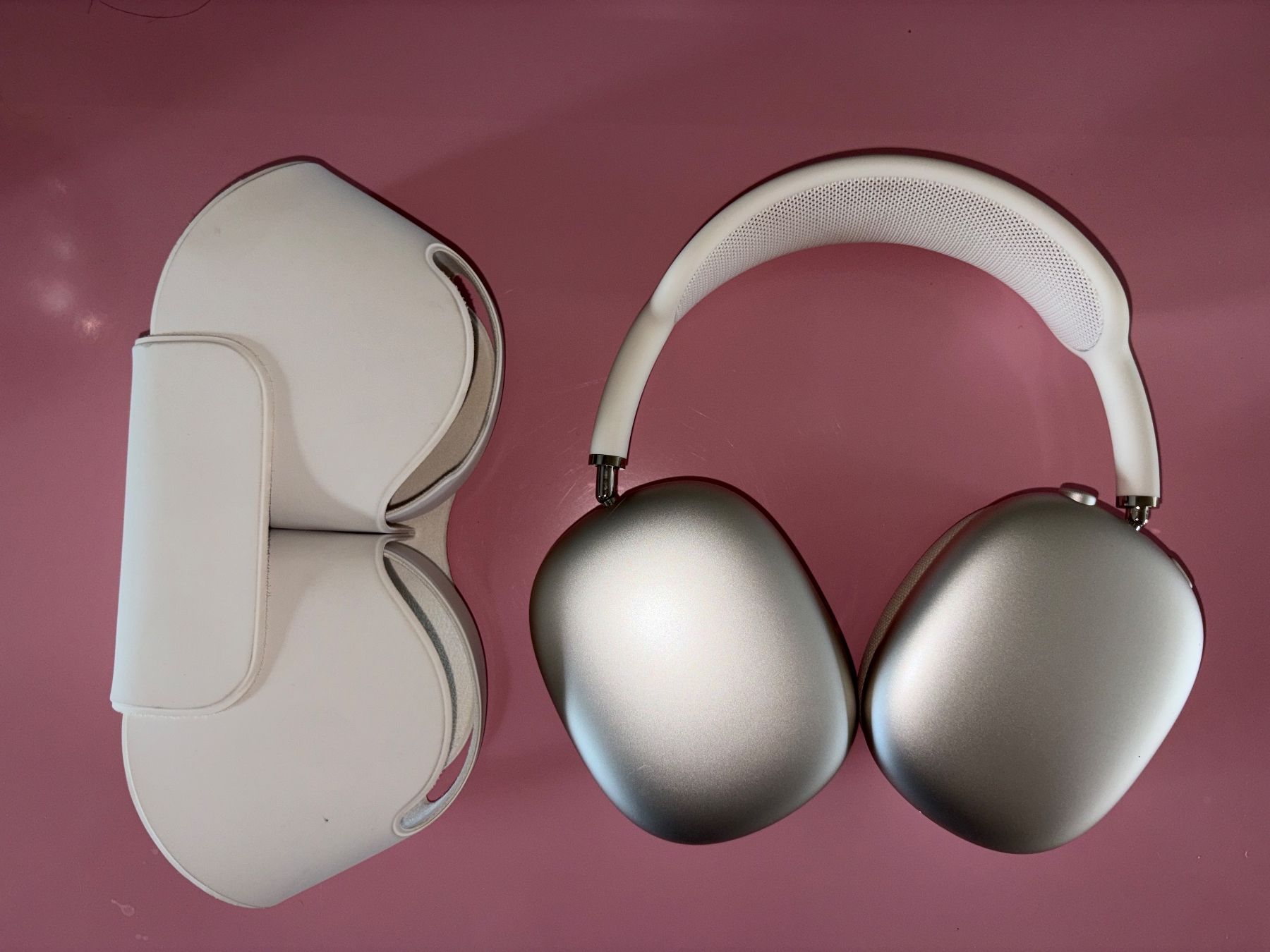 Apple Casques audio: AIRPODS MAX (USB-C) STARLIGHT – Neuf (Voir description) à Wallisellen par rac_sy2x 4