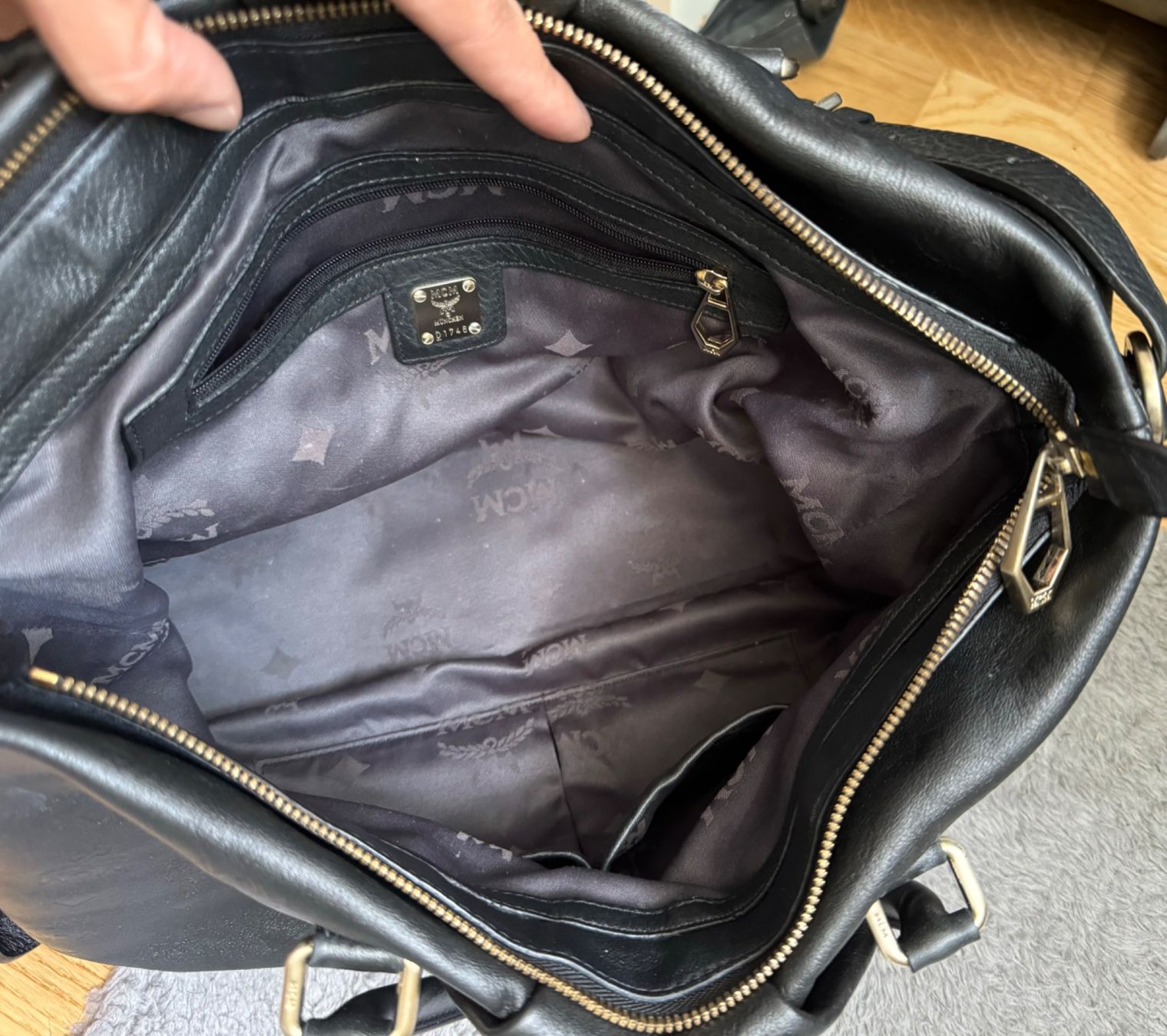 Mcm Borse da donna: T002.120-Umhängetasche von MCM – Usato da Belp venduto da Aim333 6