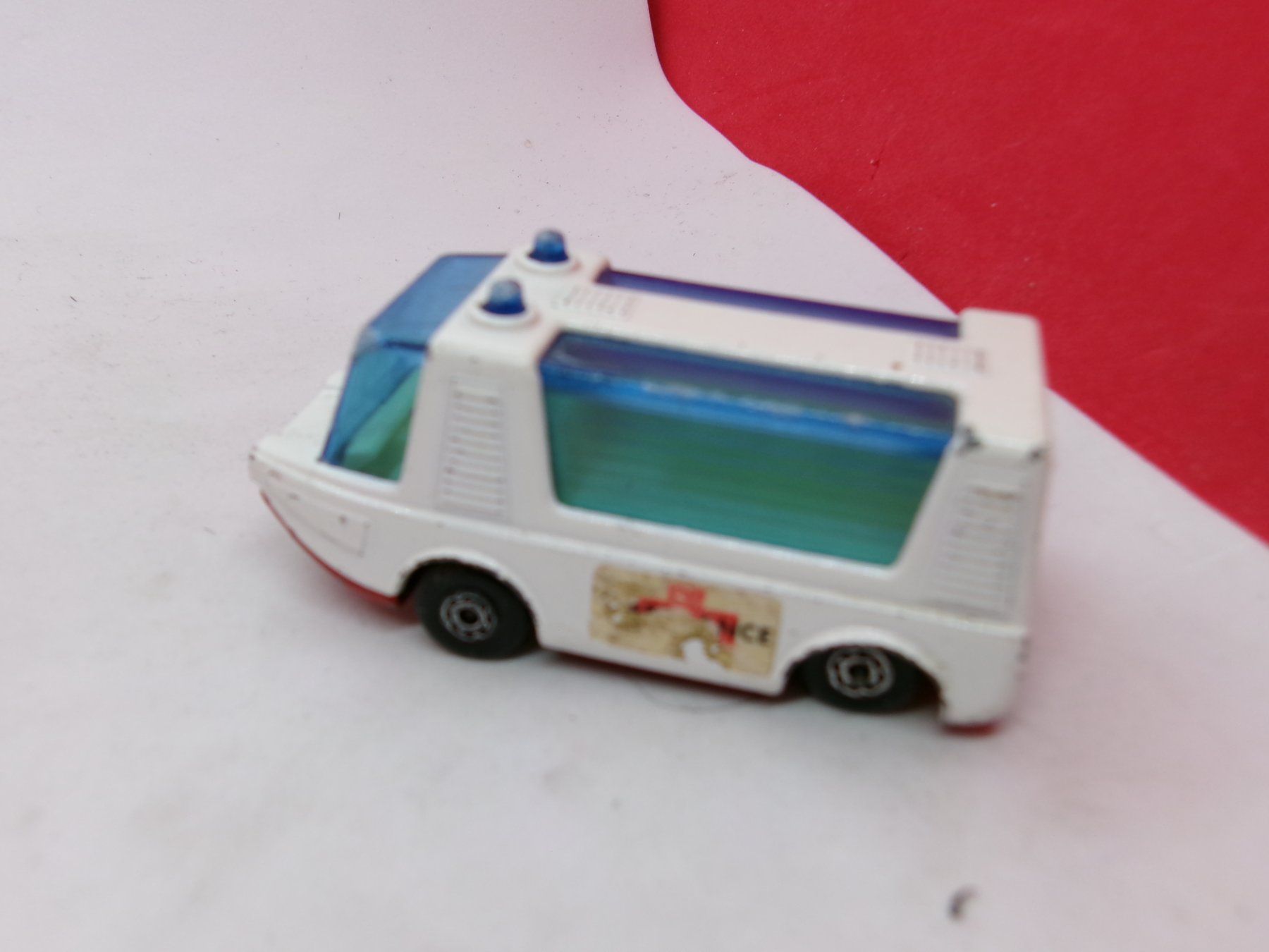 Matchbox Modellautos: Matchbox - Ambulance -. bespielt - Lesney 1971 !! – Gebraucht aus Reiden von mondial2 1