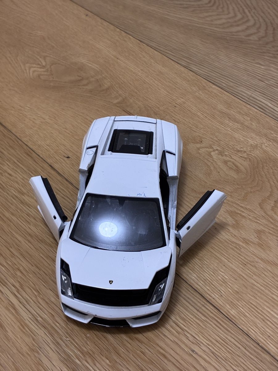 Lamborghini Modellini d'auto: Lamborghini Gallardo LP560-4 1:32 – Usato da Montagnola venduto da ciain67 4