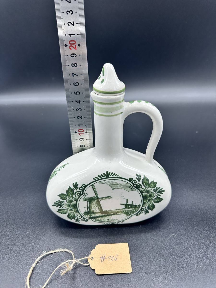Altro in Stoviglie & Bicchieri: Vintage Delftware Olive Oil Bottle, Green – Usato da Villmergen venduto da JacRon 2