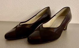 Neuer brauner Pumps von Gerwinia Grösse 3,5