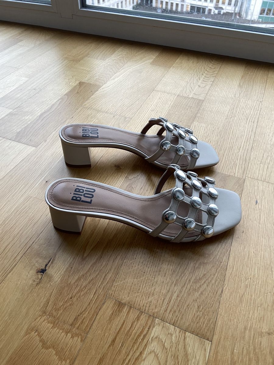 Scarpe da donna: Bibi Lou Mules 🤍 – Nuovo (secondo la descrizione) da Fribourg venduto da DayaneH. 2