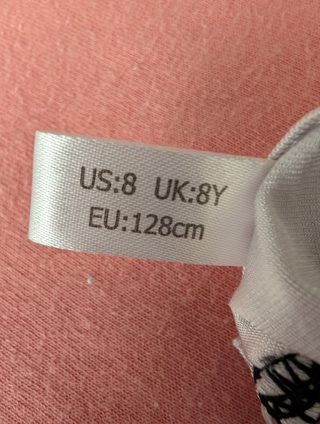 Completi: Turnanzug Gr. 128 mit Strass, Langarm – Usato da Wädenswil venduto da HummerZH 3