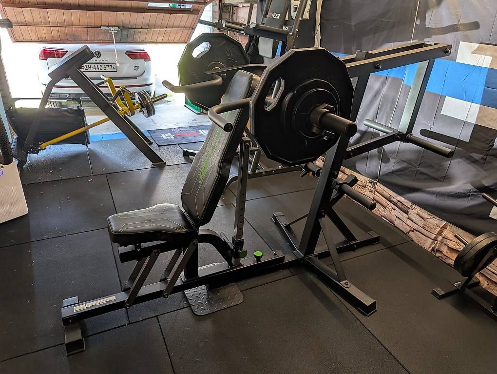 Hometrainer: Tunturi WT80 Kraftstation – Usato da Windlach venduto da Tangler89