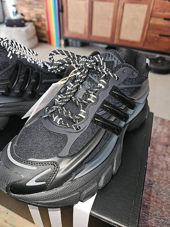 Herrenschuhe: Adidas Jellyfish  – Gebraucht aus Oberentfelden von pun_d7vt