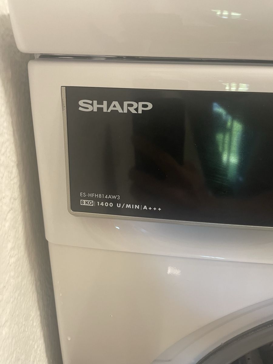 Sharp Lavatrici: Sharp Waschmaschine (leichter Defekt) – Usato da Au ZH venduto da fsh_91_zh 1