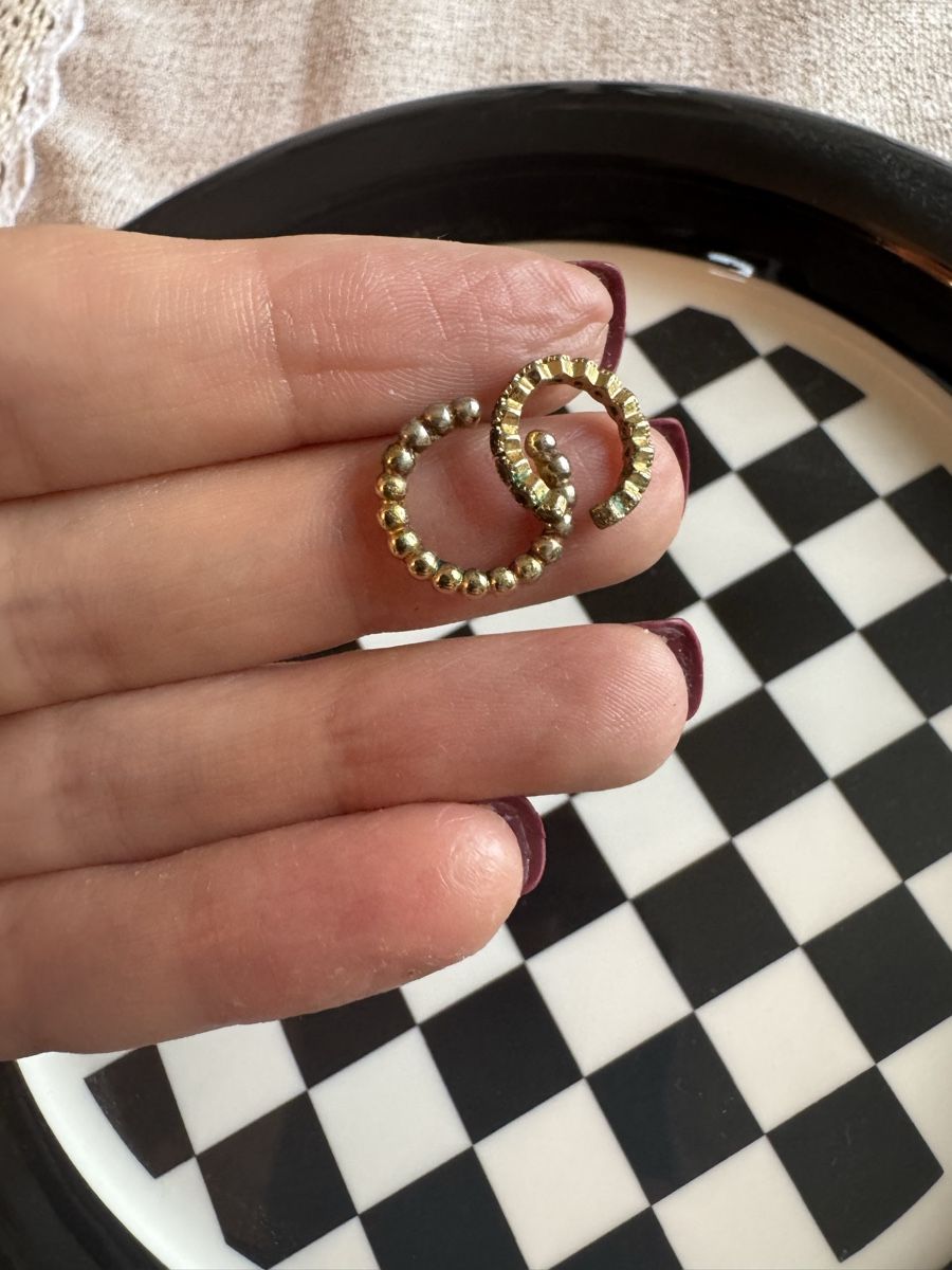 Boucles d'oreille: Zwei Ear Cuff goldfarben  – D'occasion à Männedorf par roc_fts9 3