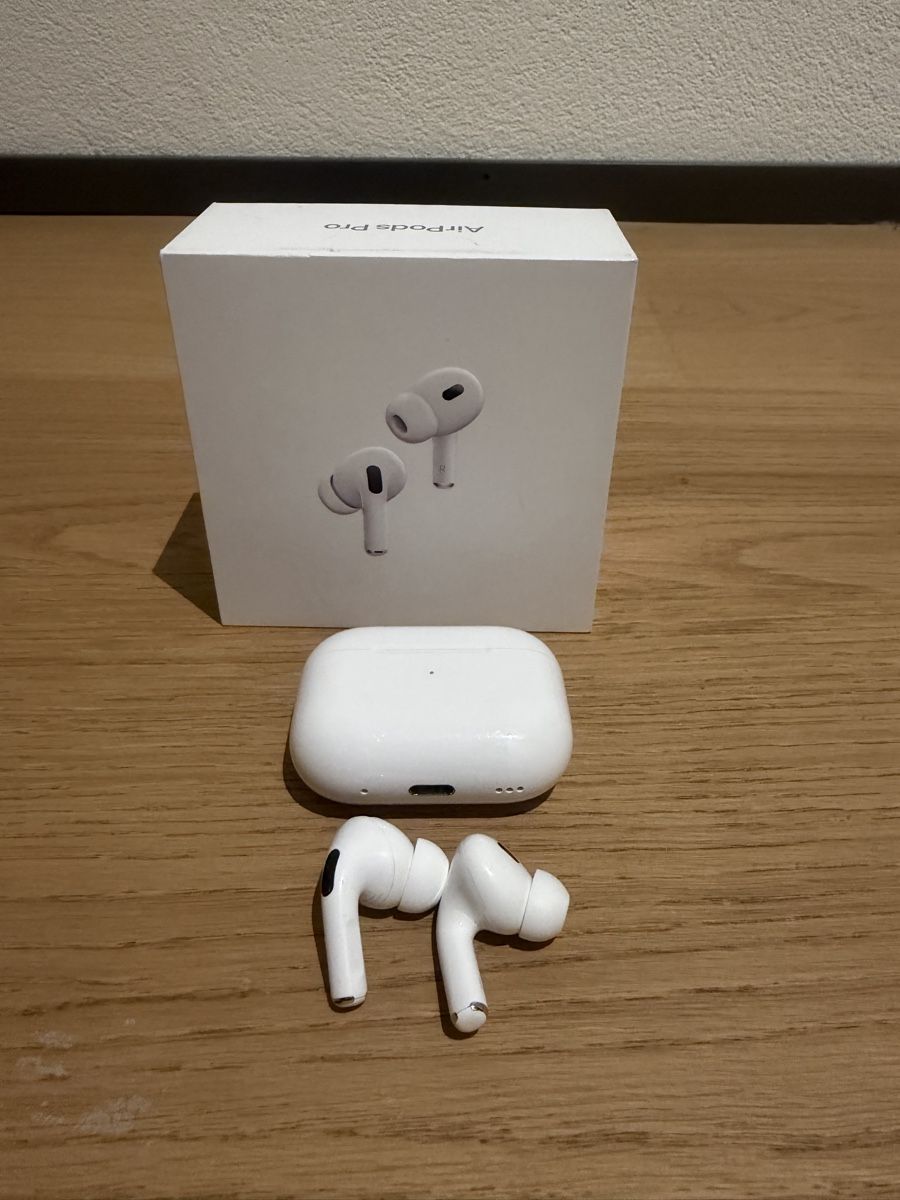 Apple Kopfhörer: Apple AirPods Pro 2. Generation – Gebraucht aus Zürich von franfriedrich