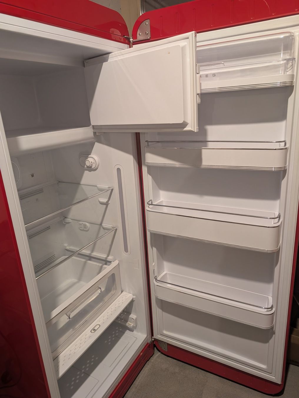 Frigoriferi: Kühlschrank SMEG – Usato da Zofingen venduto da vas 1