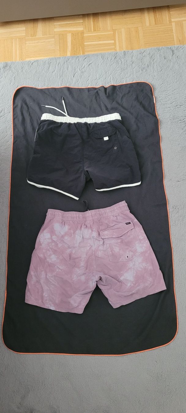 Costumi da bagno: Short/maillot de bain UC&UVCA taille M /Serviette microfibre – Usato da Vevey venduto da x_y_f 4