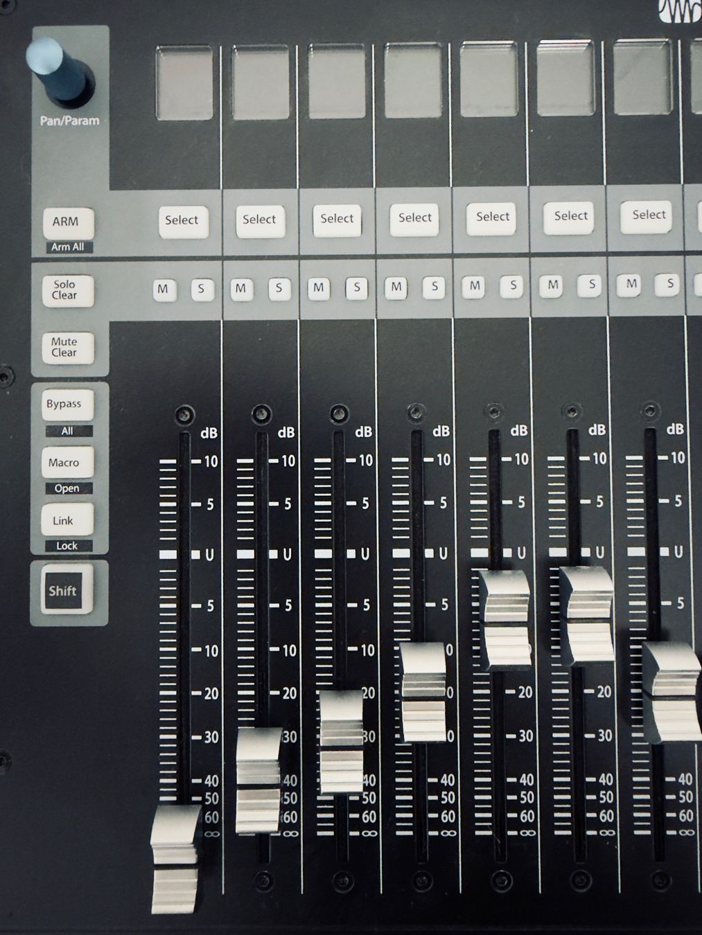 Mischpulte: Presonus Faderport 16 – Gebraucht aus Luzern von me9_9h8x 1