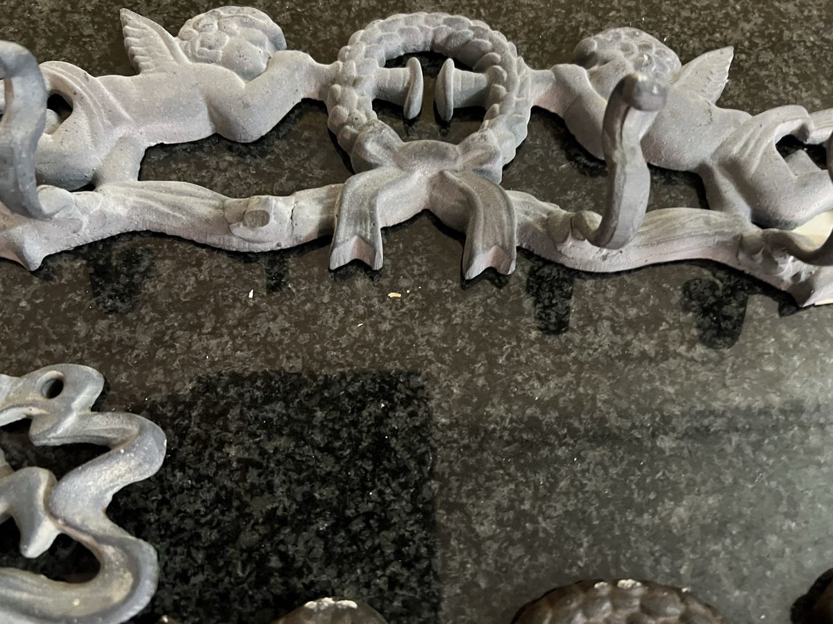 Guardaroba: Antike Garderobenhalter – Usato da Ostermundigen venduto da mapa9 2