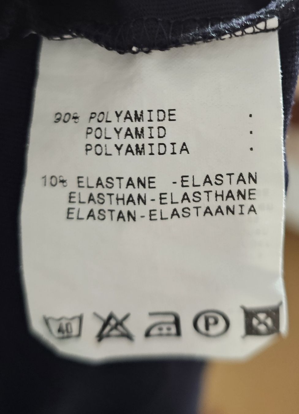 Pullover & Sweatshirts: Damen Langarmshirt schwarz Grösse M – Gebraucht aus Basel von Allerlei-Basel 3