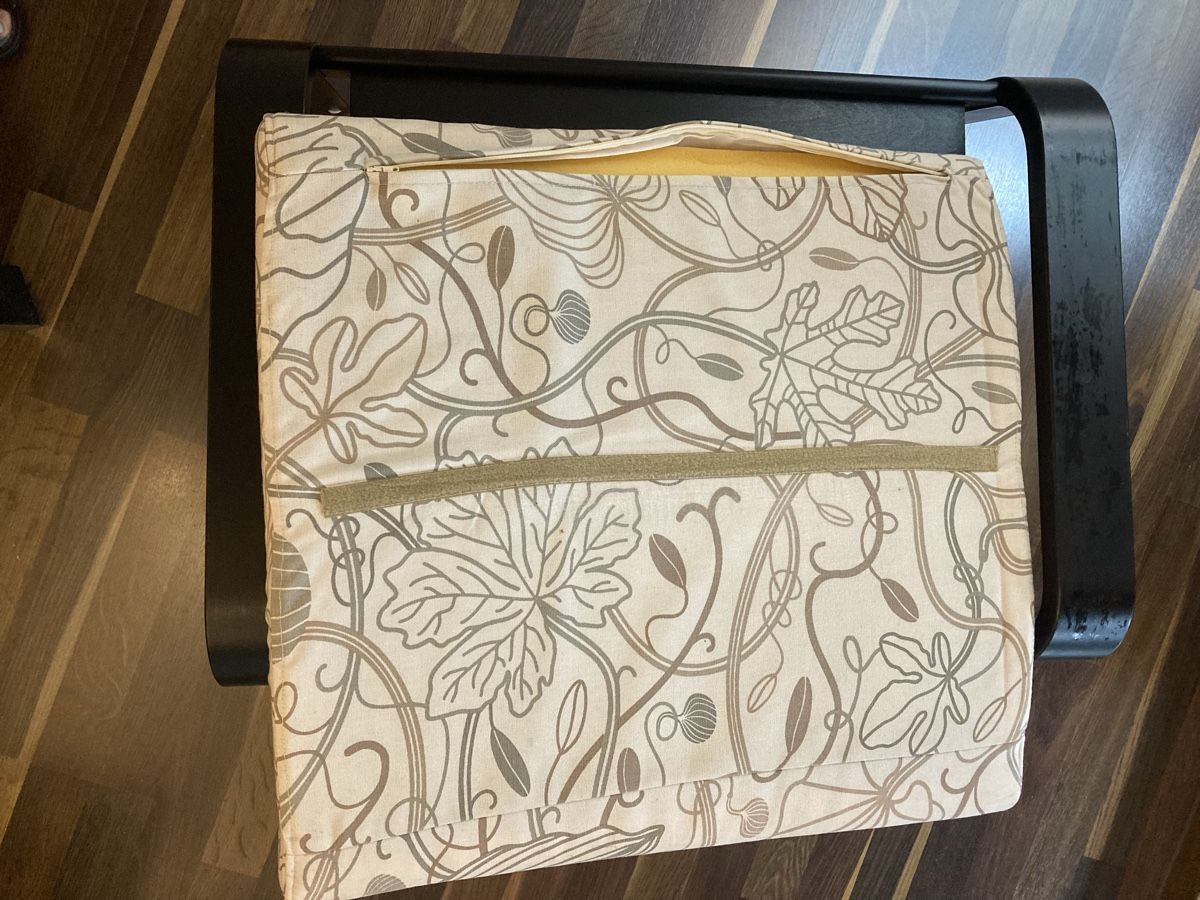 Ikea Hocker: Höcker 2Stück – Gebraucht aus Wallenwil von Clare1 3