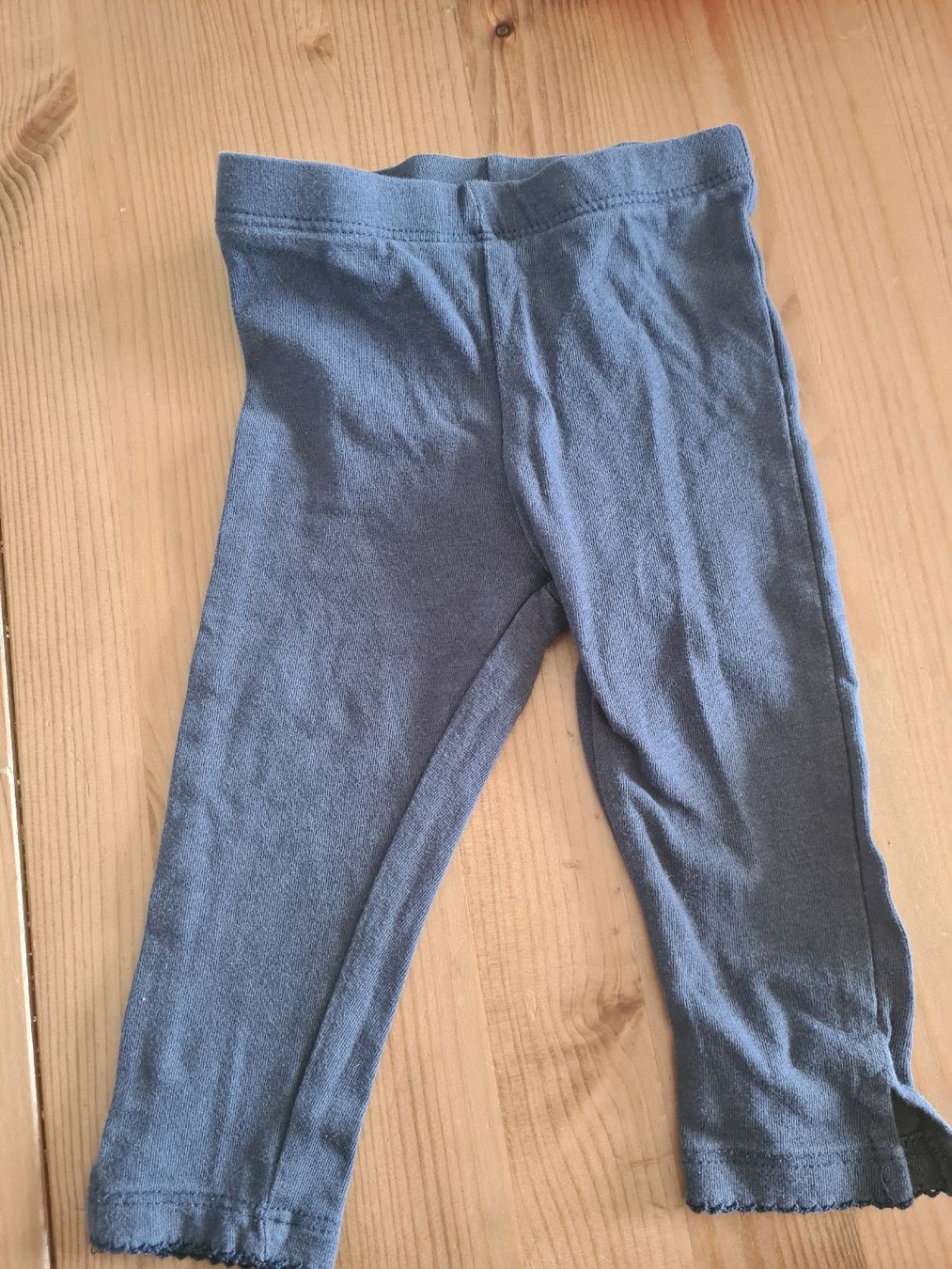 Manor Strumpfhosen & Leggings: Baby Mädchen Leggings Gr. 68 Manor  – Gebraucht aus Horw von Mirii91