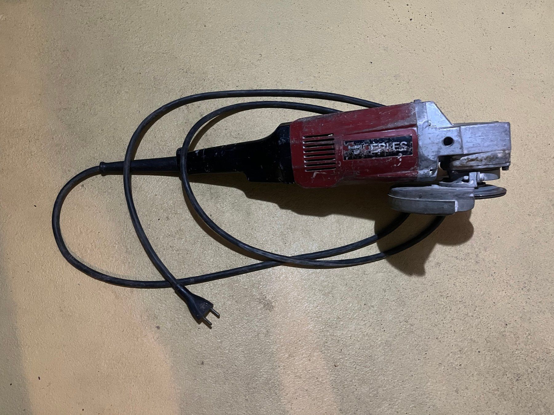 Tutti gli attrezzi: Winkelschleifer 230mm – Usato da Hubersdorf venduto da Gewonnen 5