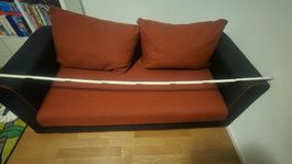 Sofa 2-Sitzer rot/schwarz gut erhalten 140cm