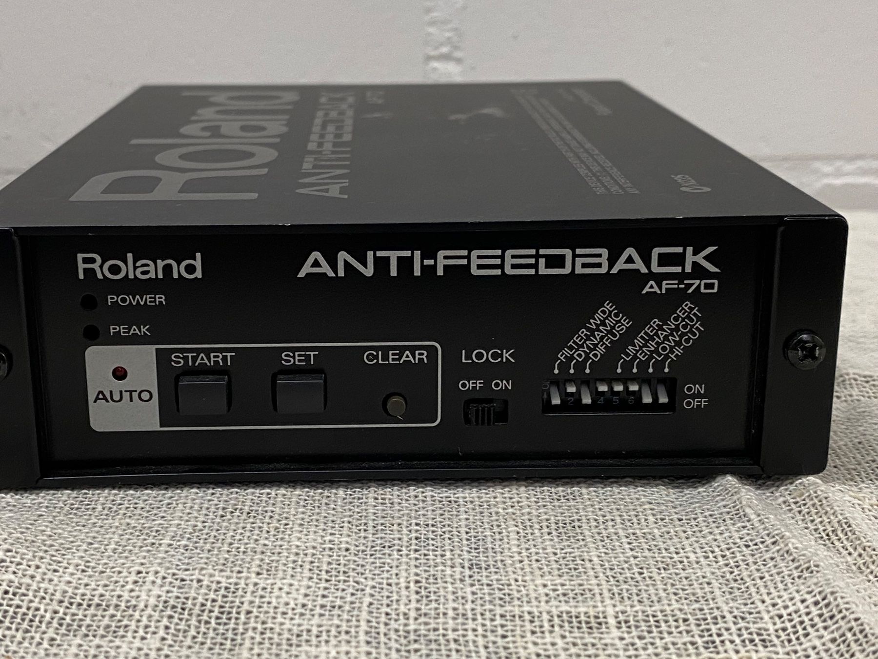 Roland Equalizzatori: Roland Anti-Feedback AF-70 – Usato da Wirzweli venduto da Kreonides