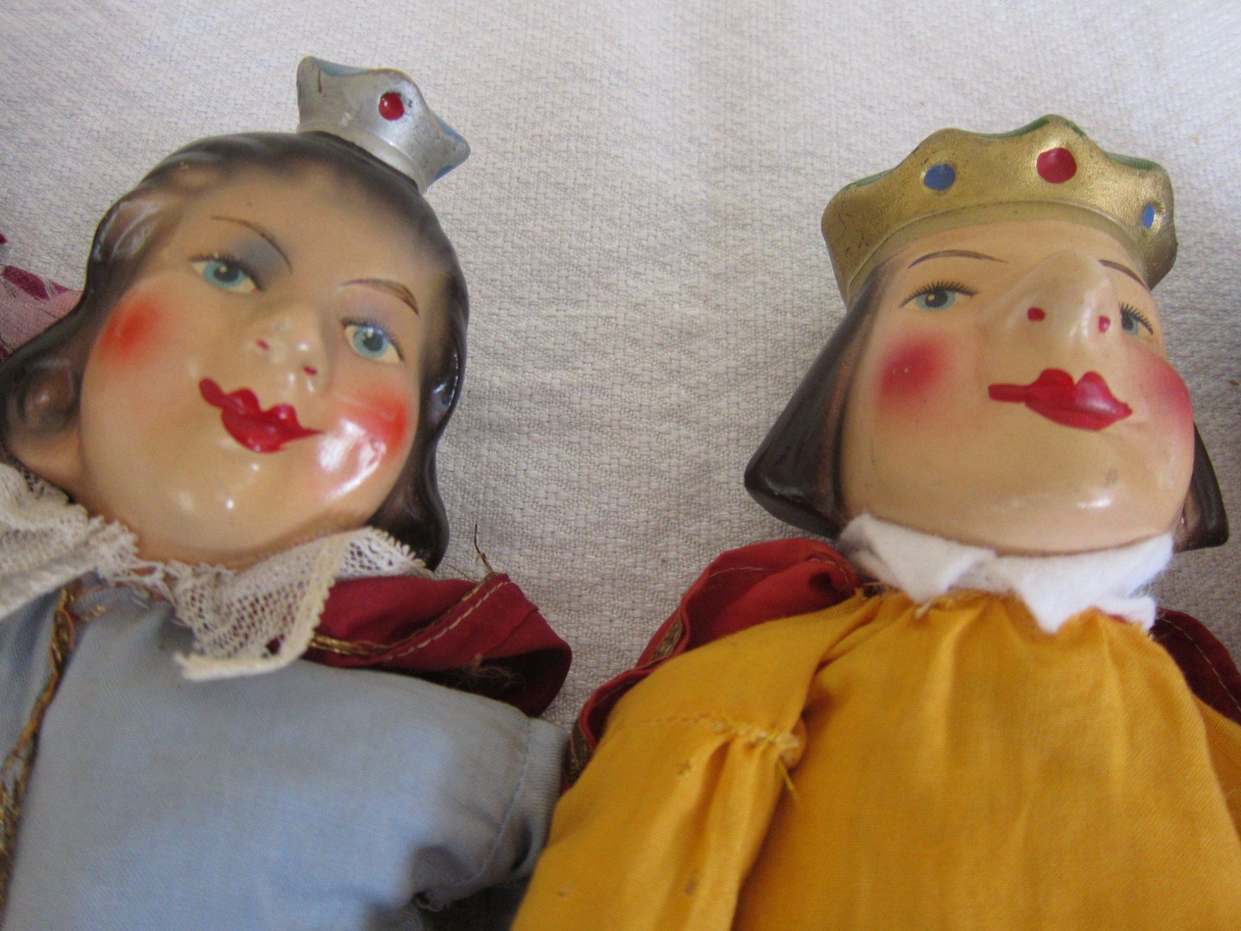 Spielzeuge: 6 Handspielpuppen – Gebraucht aus Regensdorf von Eri8057 4