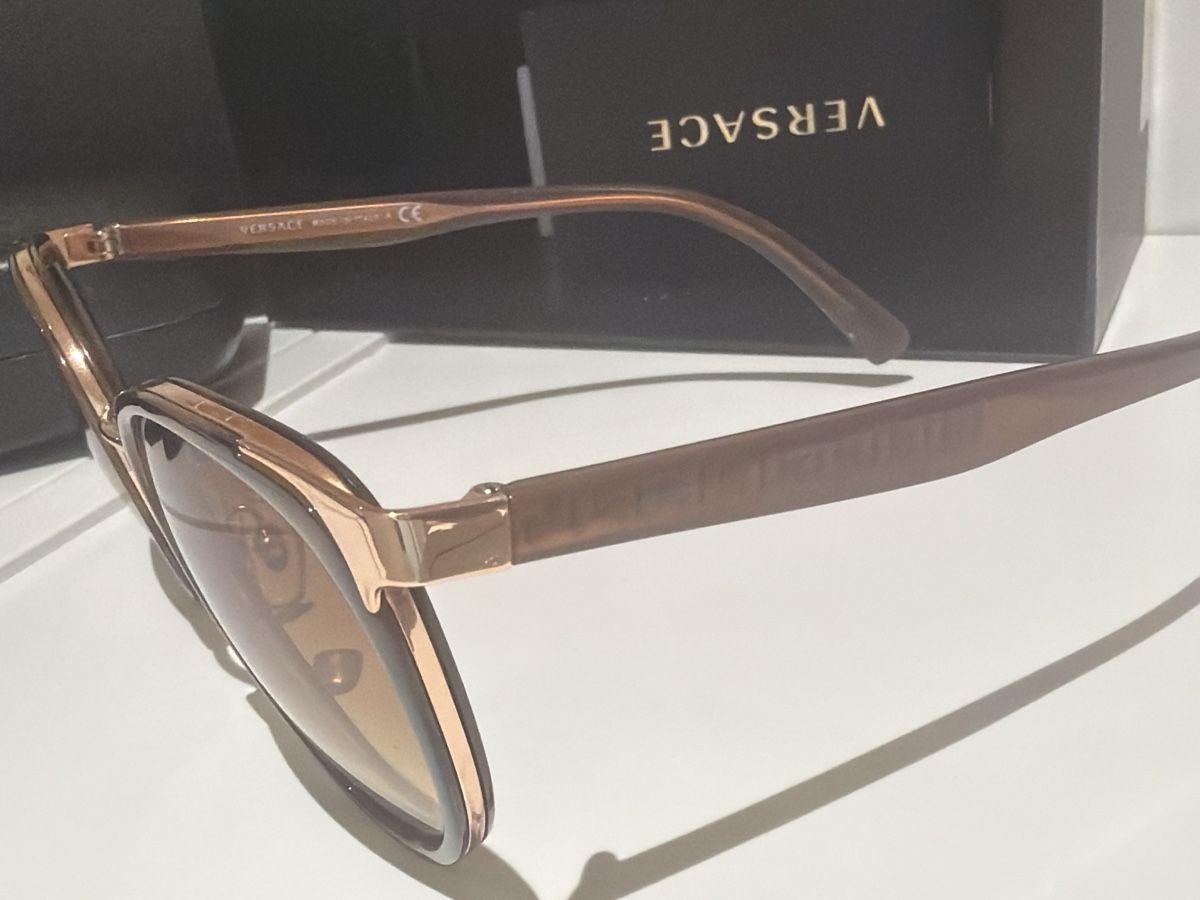 Versace Occhiali & Lenti: Versace Sunglasses brown with discrete logos – Usato da Zürich venduto da maricampos 1