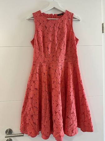 Orsay Kleid Gr.40-Koralle Rosa. Sehr gute Zustand