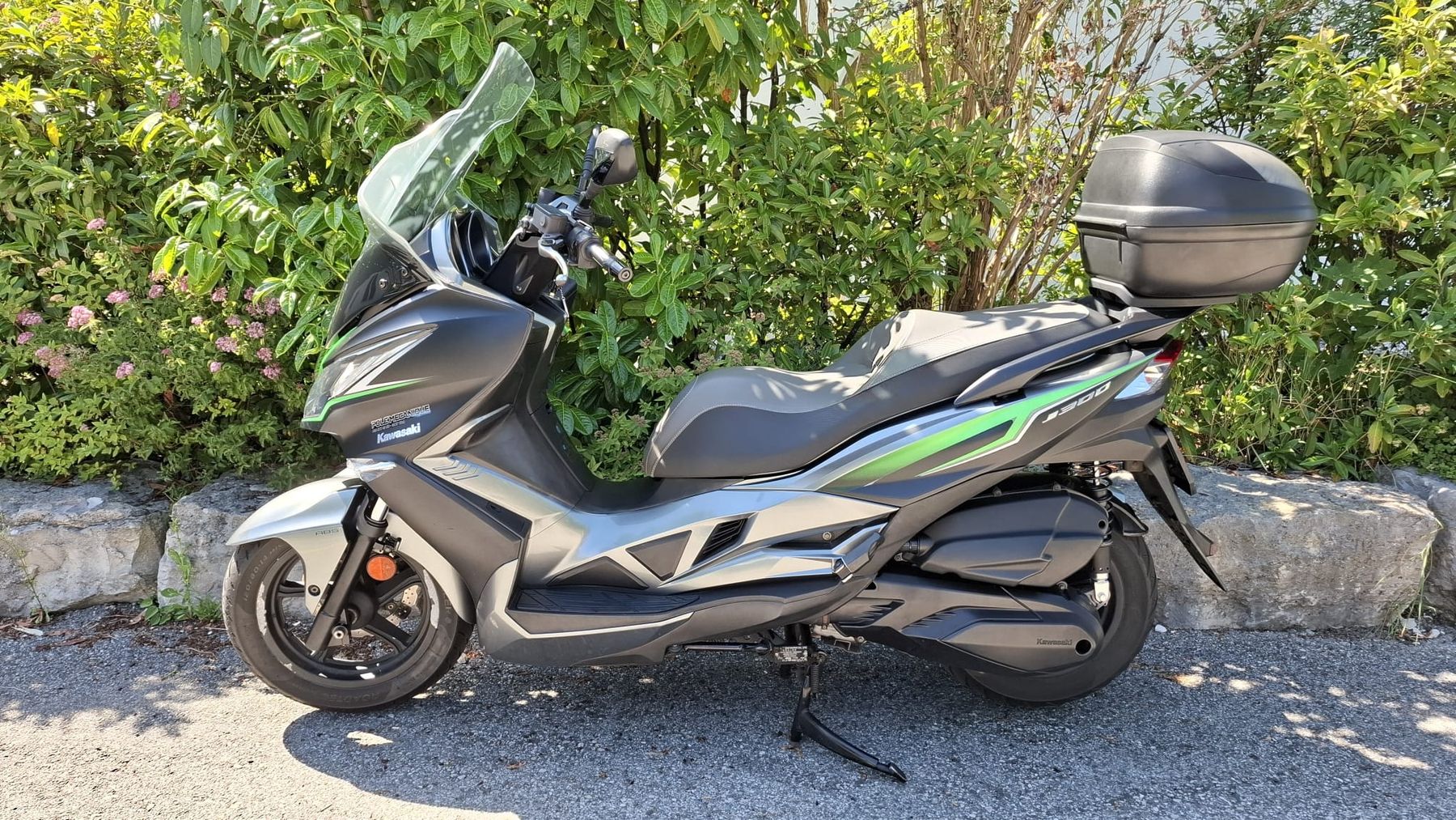 Kawasaki Scooters: Kawasaki J300SE – Gebraucht aus Moudon von adr_b9n5 1