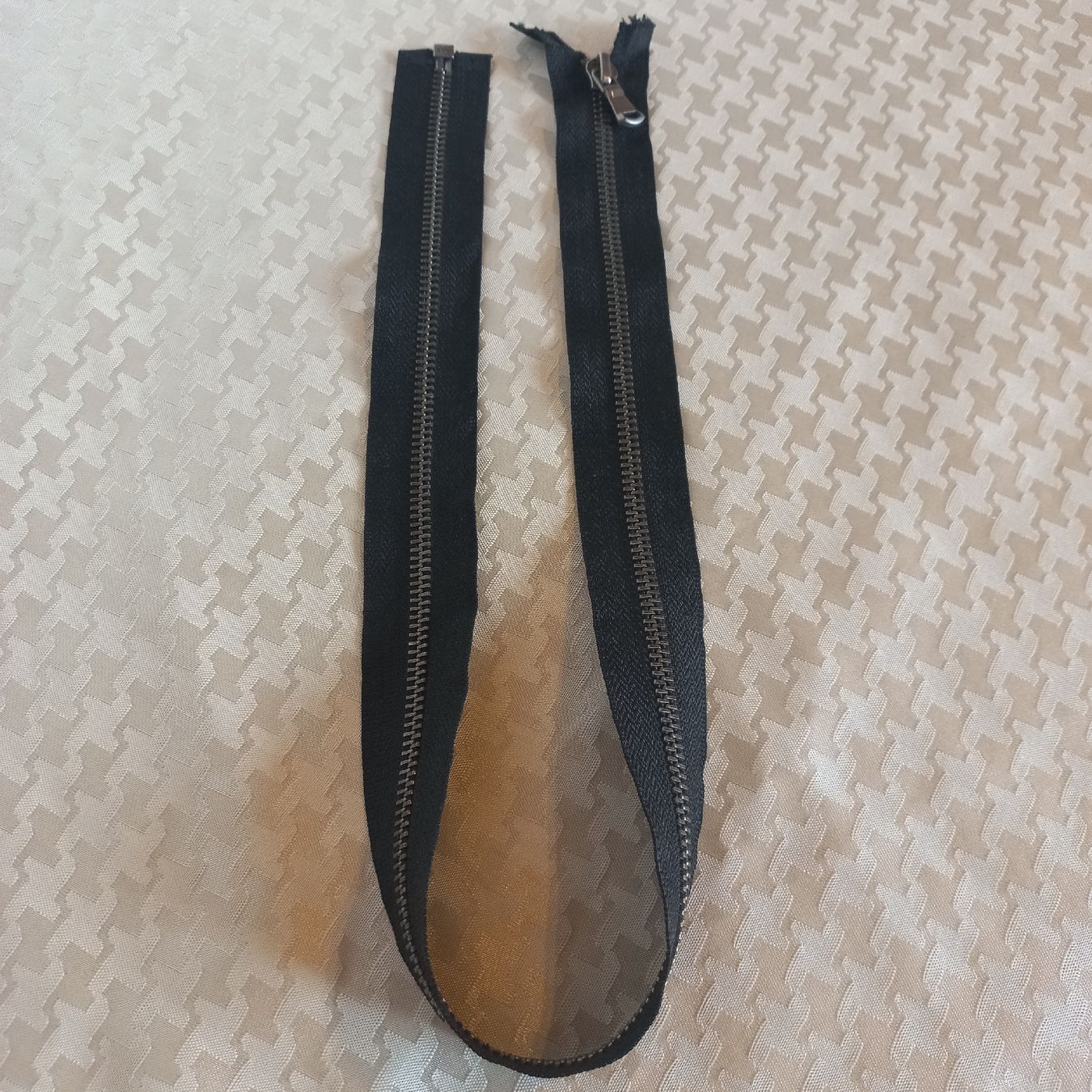 Tessuti: Fermeture éclair KEE noir 65 cm – Nuovo (secondo la descrizione) da Dompierre FR venduto da fat_xth5 3