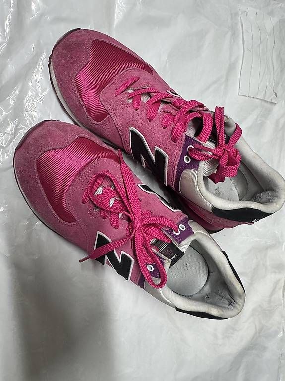 New Balance Scarpe da donna: New Balance Sneaker in Pink Gr. 41 – Usato da Zürich venduto da anjamug