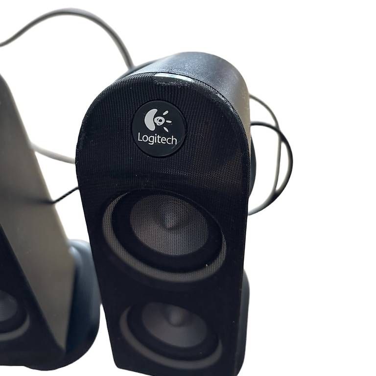 Logitech Casse acustiche: Logitech X-230 Lautsprecher – Usato da Schenkon venduto da Nudle3 2