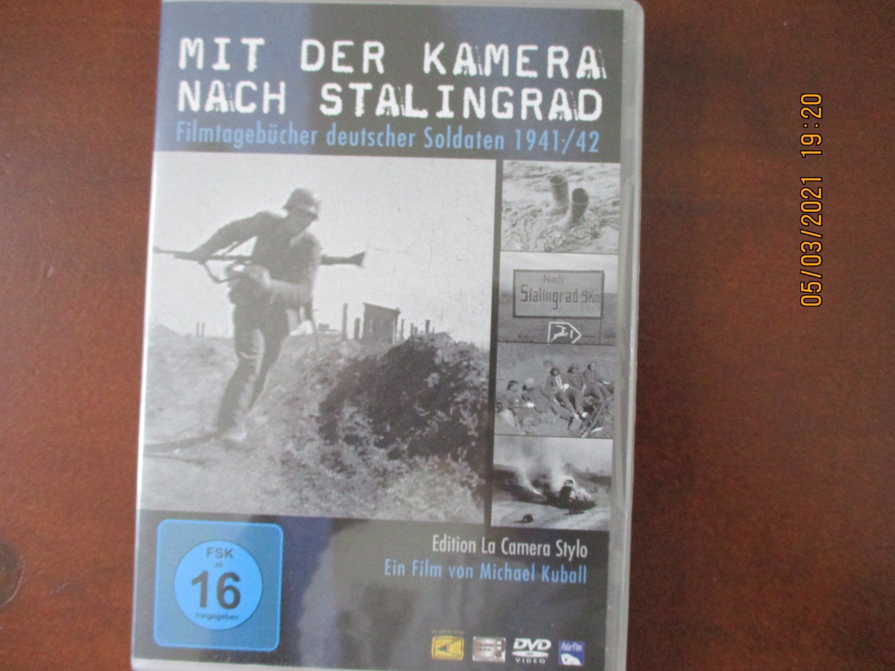Tutti i DVDs: Mit der Kamera nach Stalingrad – Usato da Liestal venduto da Disc-Point