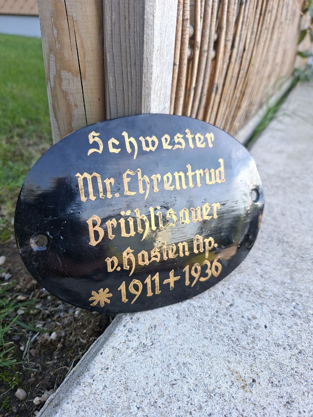 Schilder: Emailschild 1936 bombiert – Gebraucht aus Ganterschwil von HeidiuPeter 1