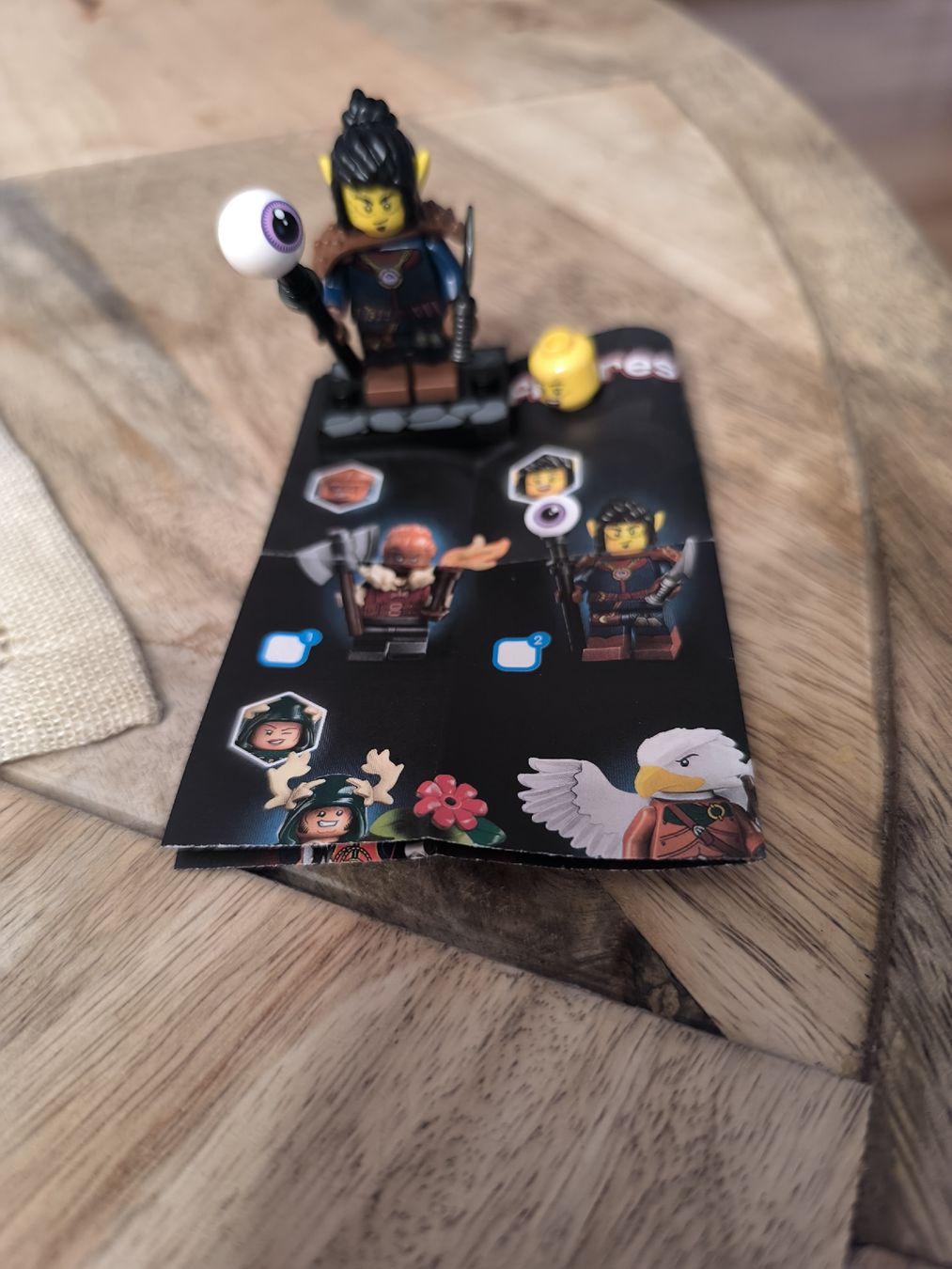 Lego Kit di costruzioni: LEGO Minifigur Dungeons & Dragons Nr 2 GITH WARLOCK – Nuovo (secondo la descrizione) da Langenthal venduto da SchwarzeRose5