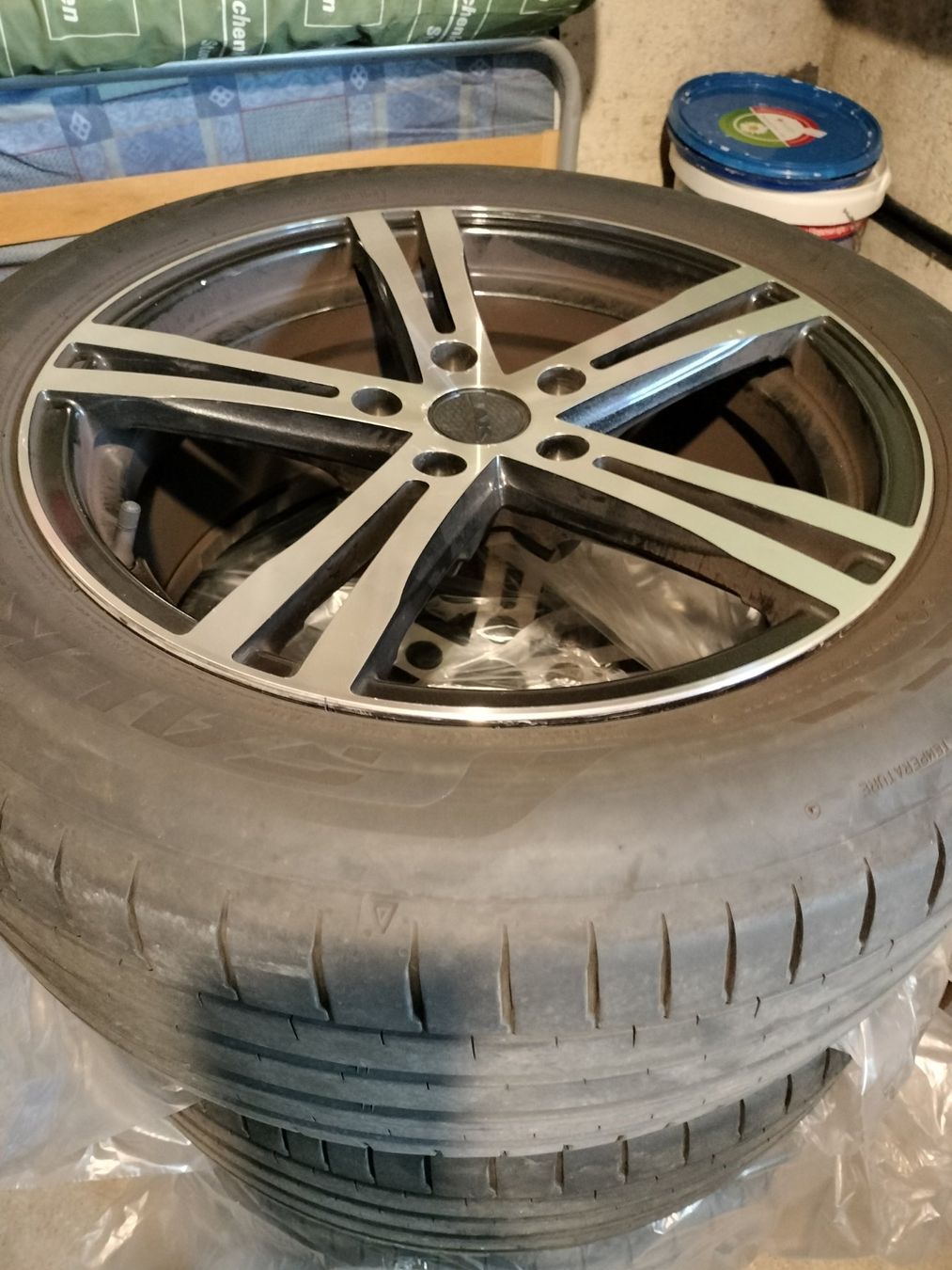 BMW Pneus & Kompletträder: BMW X3 Sommerreifen Satz – Gebraucht aus Flawil von mikica0