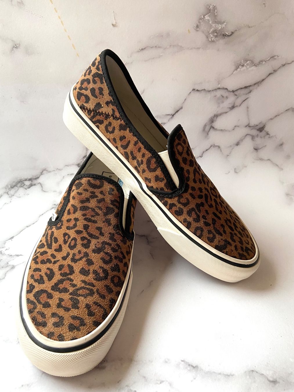 Vans Scarpe da uomo: Vans Leder Leopard Slip On Gr.40,5 Neu – Nuovo e nell'imballaggio originale da Zuerich venduto da Atelier194