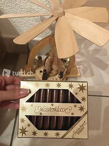 Kerzenständer: Weihnachtsholzkarusell mit Kerzen – Neu (gemäss Beschreibung) aus Rheineck von Princessaitaliana