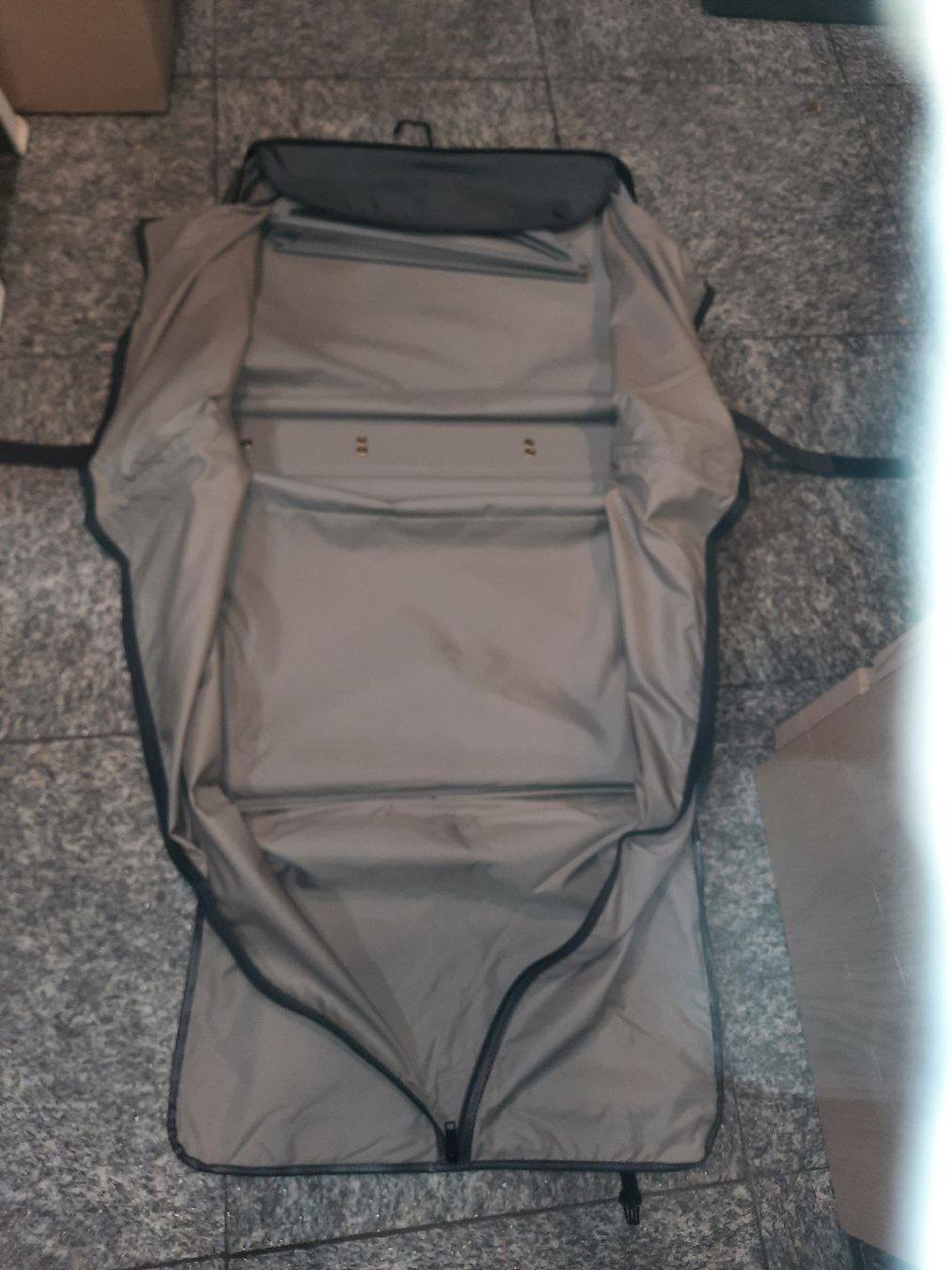Samsonite Borse: Samsonite borsa per abiti – Usato da Biasca venduto da Old_6blh 5