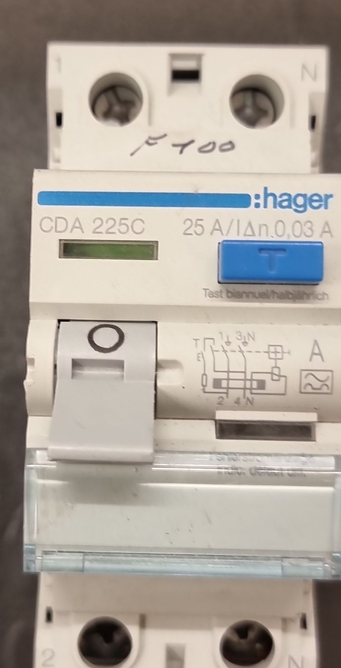 Hager Alimentazione elettrica: Hager CDA 225C FI-Schalter 25A 30mA – Usato da Zürich venduto da auctionhero